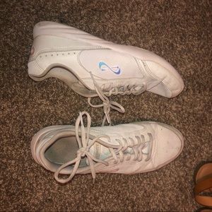 infinity cheer shoes